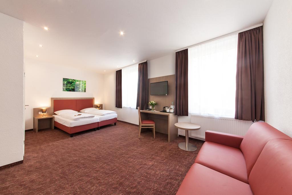 Hotel Excelsior Dortmund Hauptbahnhof Chambre photo